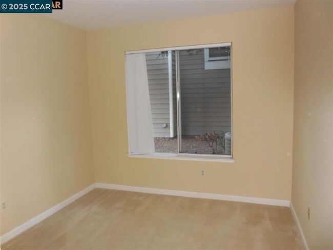 Photo - 120 Reflections Dr Unit 18