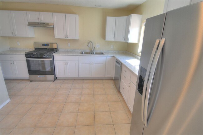 Photo - NE Heights 4 Bedroom !!!!