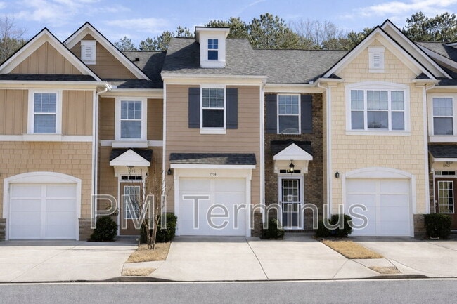 Building Photo - 1914 Lakeshore Overlook Cir NW