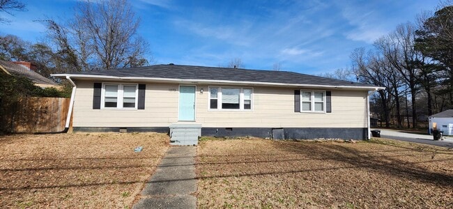 Building Photo - 3 Bedroom Home in Columbus, GA