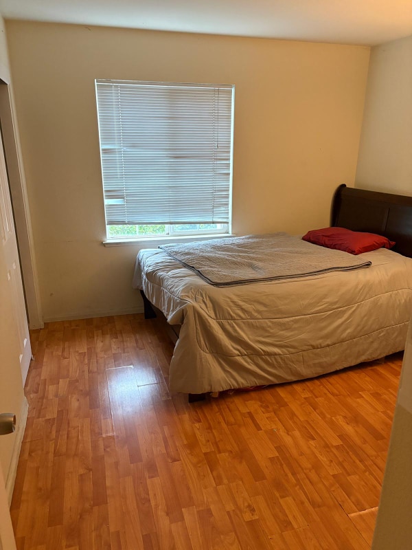 Photo - 2114 Bailey Pl