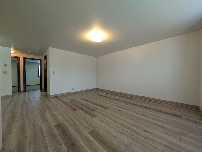 Photo - Great first floor 2bed/1 bath apartment in Springfield
