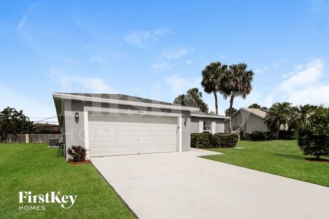 Photo - 2586 SW Dawn St Casa