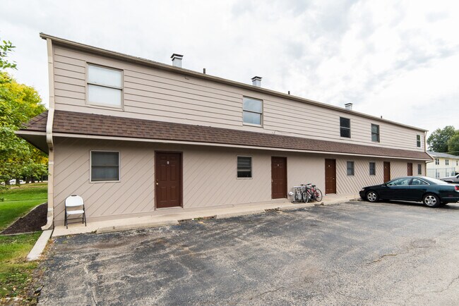 Photo - 826 W Hillcrest Dr