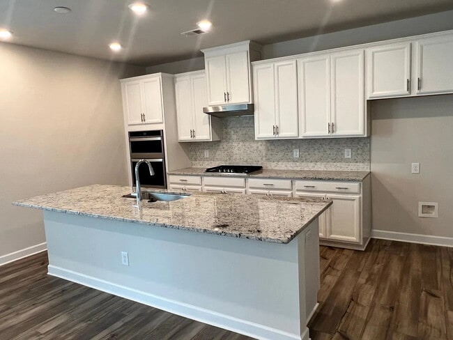 Photo - Room in House on Laughing Gull Dr