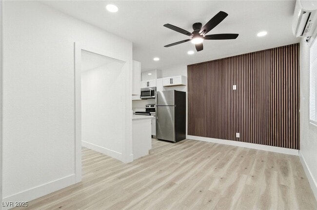 Photo - 364 N 13th St Unidad 364 N. 13th St.