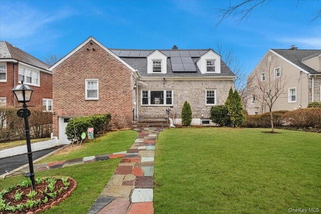 Building Photo - 75 Oakland Ave