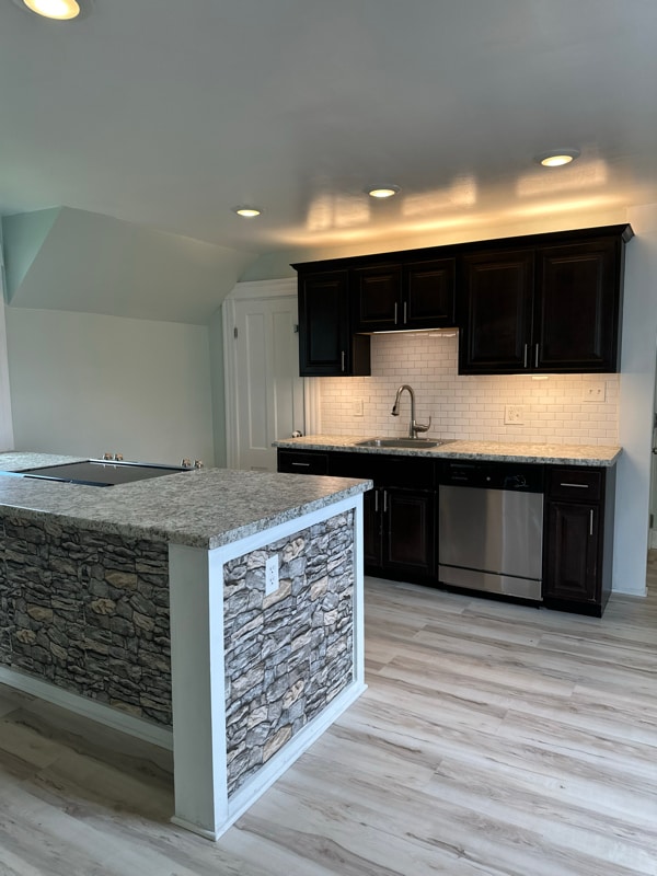 Photo - 241 Bartlett St Unit 2