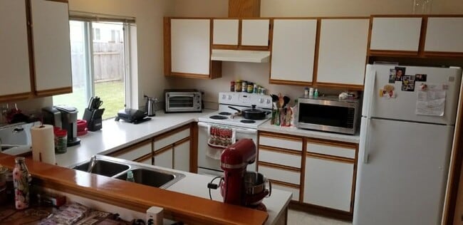 Photo - 3 Bed 2 Bath - Garage - Dog Friendly - NAS Whidbey