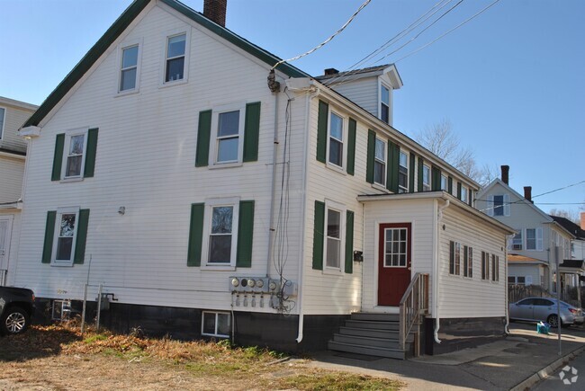 Building Photo - 20 Kirkland St Rental