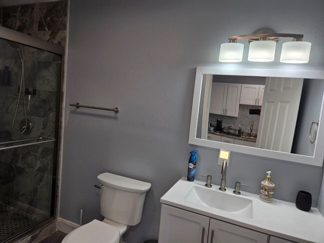 Photo - 11334 74th Ave Unit 3C