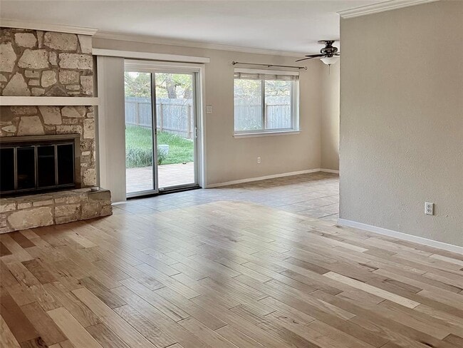 Photo - 11607 Barrington Way