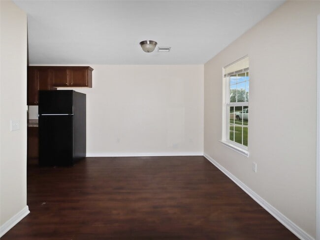 Photo - 7501 Blue Jay Dr