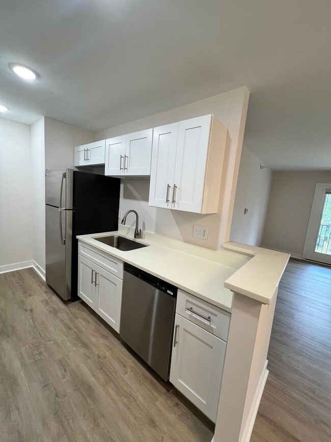 Photo - The Oaks of Kenwood Unidad 2 Bedroom 2 bath