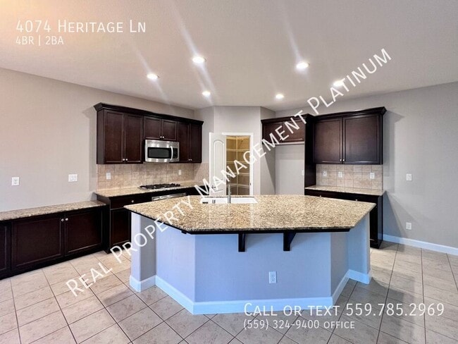 Photo - 4074 Heritage Ln