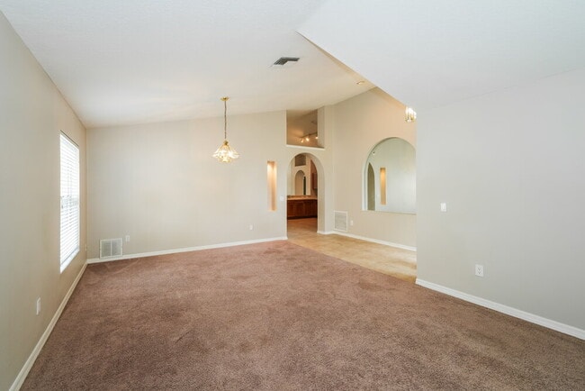 Photo - 8606 Baneberry Ct