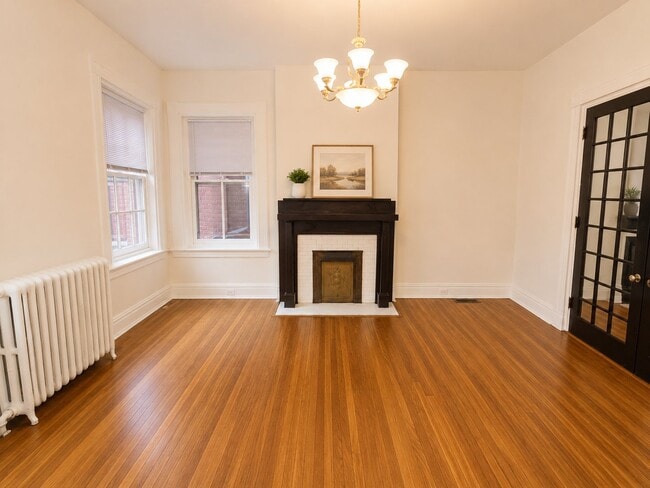 Photo - 2706 E Grace St Unidad 1