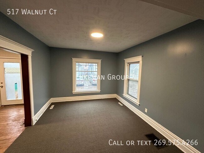 Photo - 517 Walnut Ct