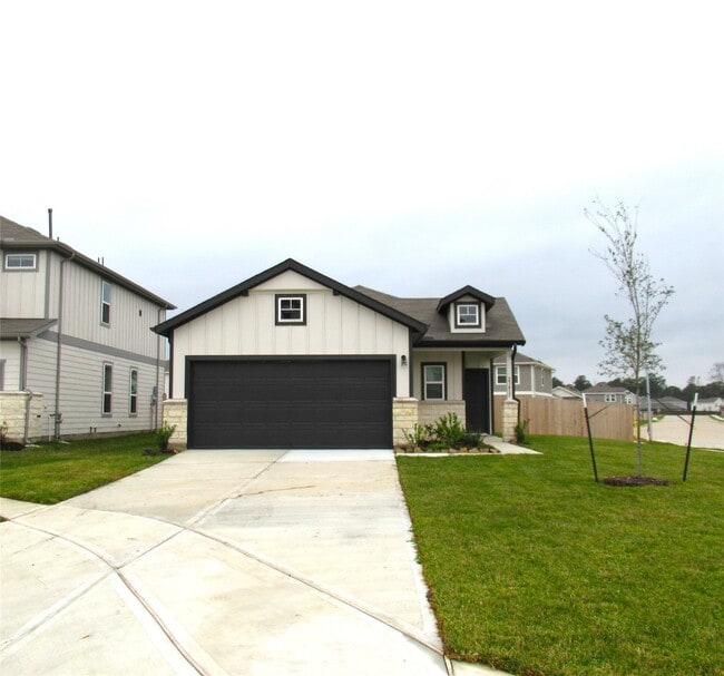Photo - 23415 Pinetum Cir