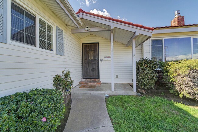 Photo - Beautiful 3 Bed / 2 Bath Home in North Yuba City