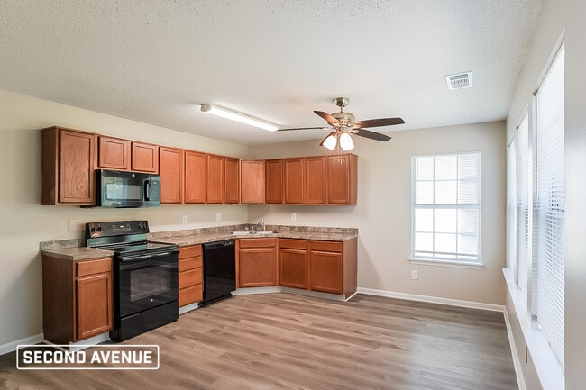 Photo - 6850 John Clark Dr