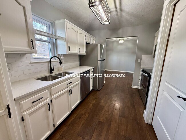 Photo - Spacious 4 Bedroom, 2 Bath Home for Lease in Lee's Summit, MO