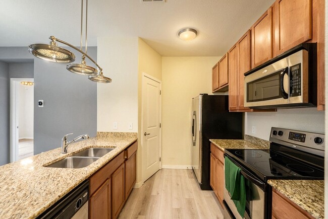 Photo - 1Bed/1.5Bath Park Hill Condo with an Extra Nonconforming Bedroom/Office