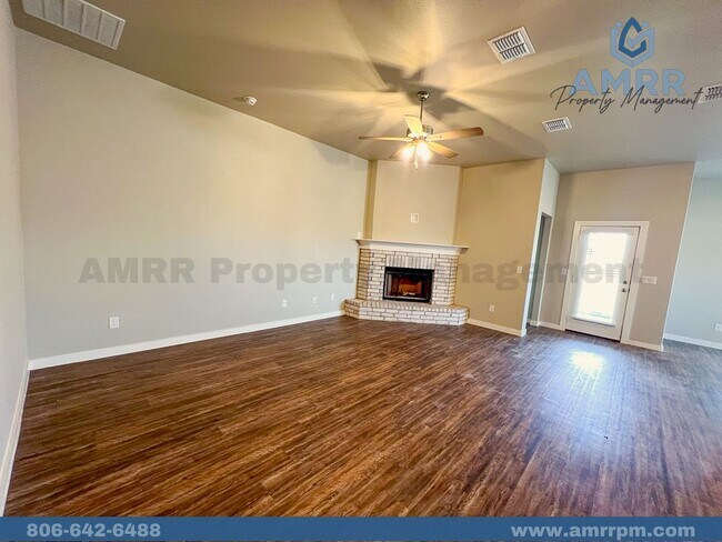 Photo - New Beginnings Start with AMRR: Beautiful 4 Bedroom Home in Willowbend Villas