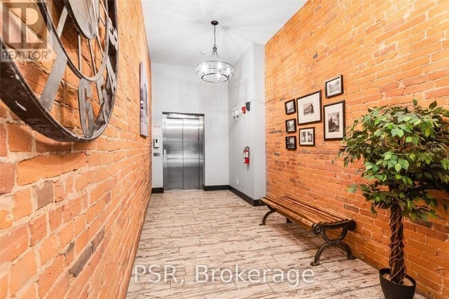 Photo - 2870 Dundas St W Unit 309