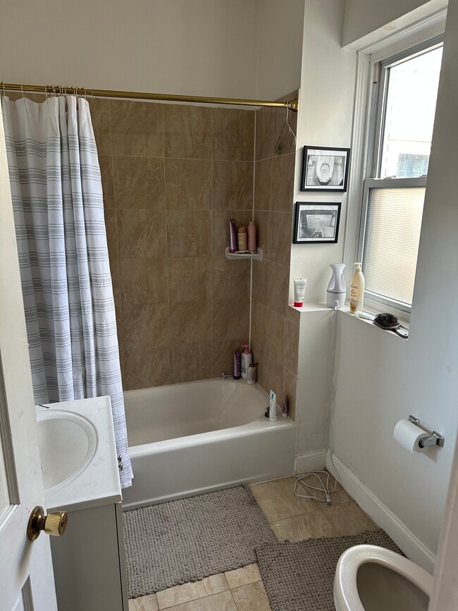1161 Commonwealth Ave Unit 24