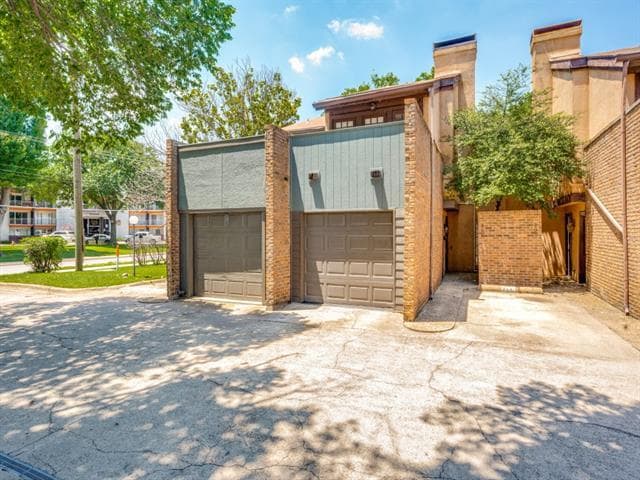 Building Photo - 6019 Ridgecrest Rd Unit 202B