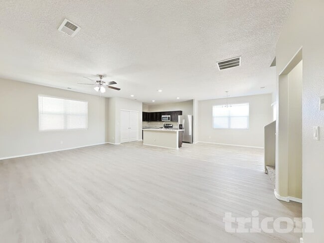 Photo - 5 Dos Hermanas Ct