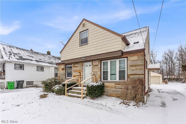 Photo - 21980 Ivan Ave