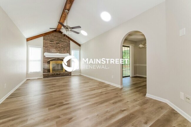 Photo - 3 Bedroom Pet-Friendly Home in Belton, MO ...