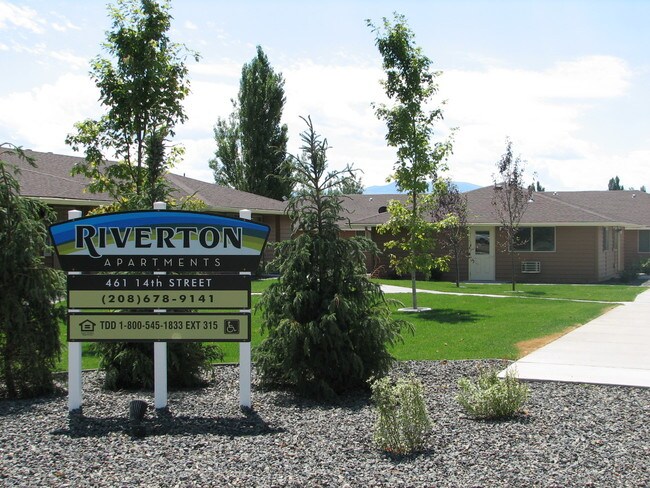 Photo - Riverton
