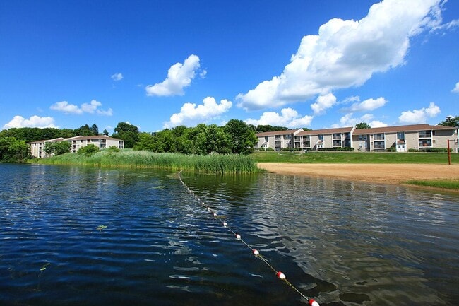 Photo - 705 Waters Edge Dr