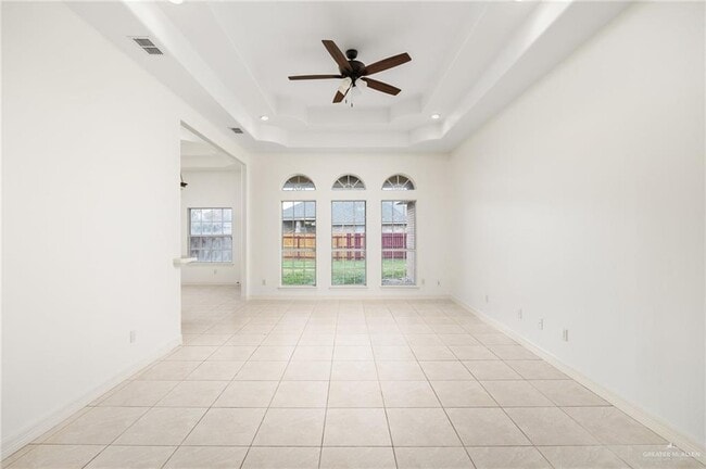 Photo - 15 N 24th St