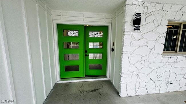 Photo - 2905 Mason Ave