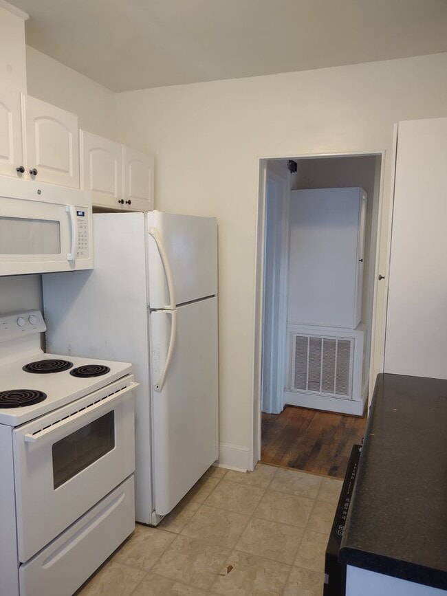 Photo - Adorable Two Bedroom Home in Edgewood!