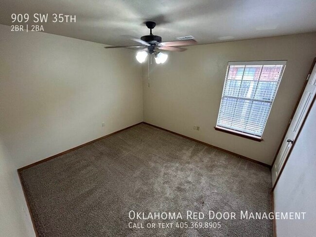 Photo - 909 SW 35th St