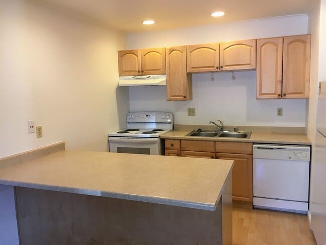 Photo - Pinebrook #5 Unit Pinebrook