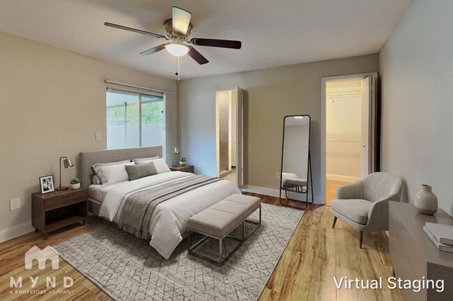 Photo - 209 Banyan Ct