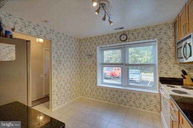 Photo - 5005 Red Haven Dr