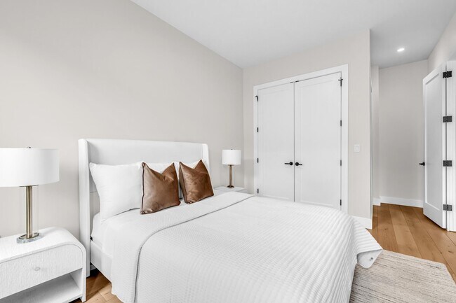 Photo - 2602 Palisade Ave Apartment Unit 2