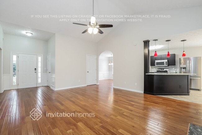 Photo - 1765 Clayton Cir