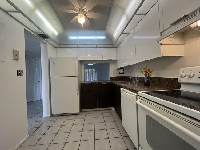 Photo - 7820 S Colony Cir