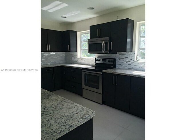 Photo - 740 NE 179th Terrace