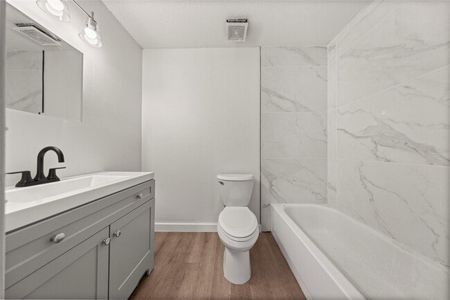 Photo - 2931 SE 52nd Ave Unit A