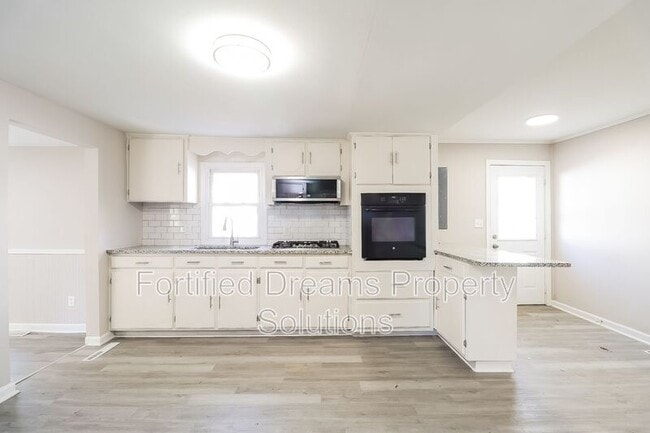 Photo - 2909 Glendale Ave