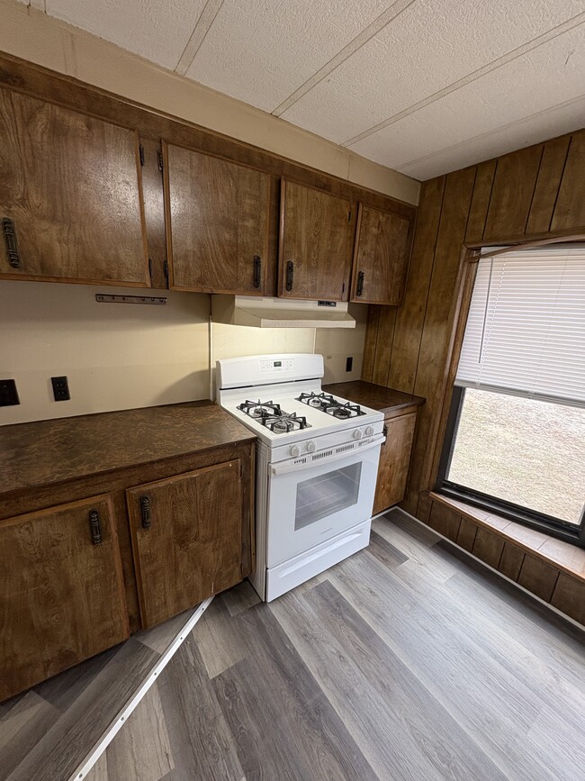 Photo - 304 S Adams St